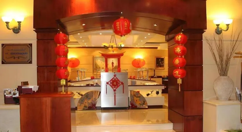 Knight Castle Hotel Dubai 5*,
