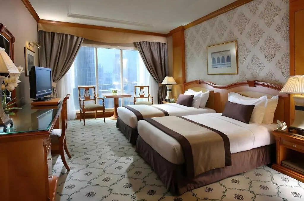 Knight Castle Hotel Dubai 5*,