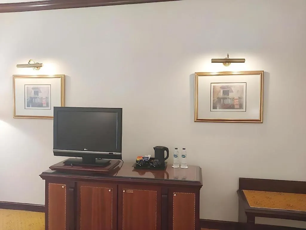 Knight Castle Hotel Dubai