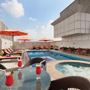 Hotell Ramada By Wyndham Deira