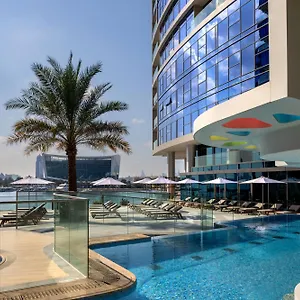 Hilton Creek & Residences Hotel