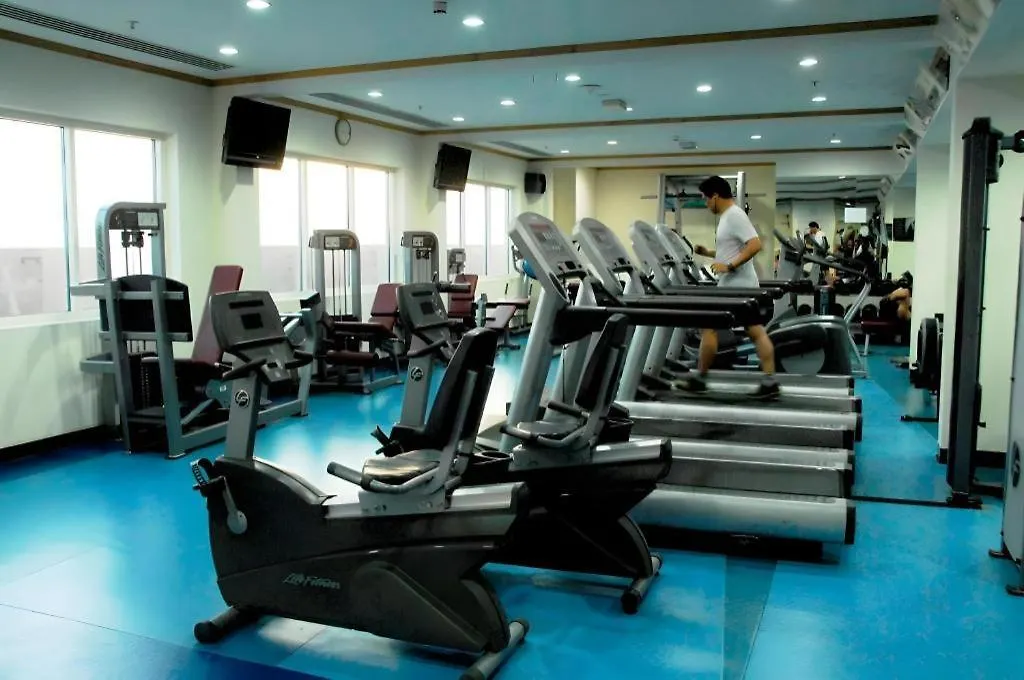 Knight Castle Hotel 두바이